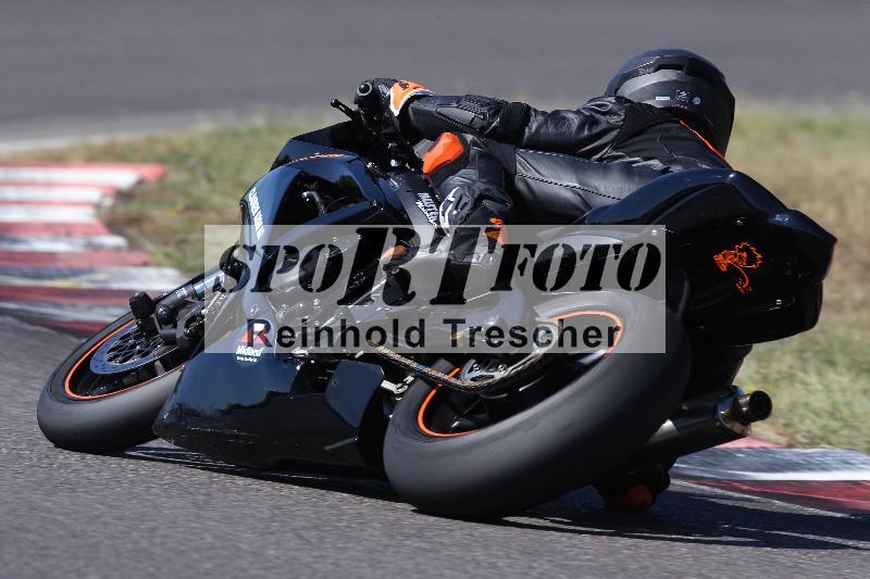 Archiv-2022/50 09.08.2022 MSS und TÖFF Track Day ADR/Gruppe rot/backside